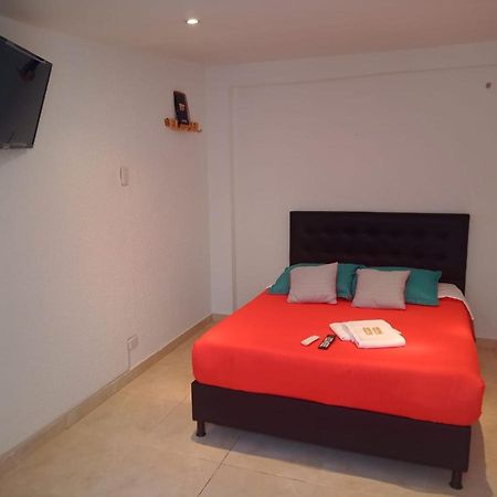 Hotel Bogota Airport Dorado Екстериор снимка