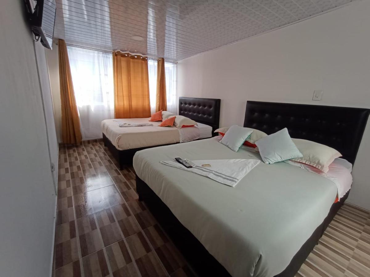Hotel Bogota Airport Dorado Екстериор снимка