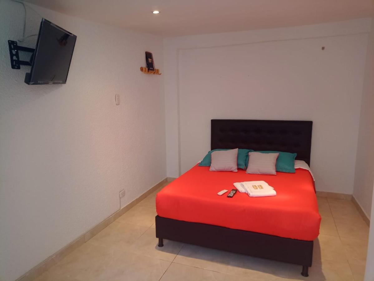 Hotel Bogota Airport Dorado Екстериор снимка
