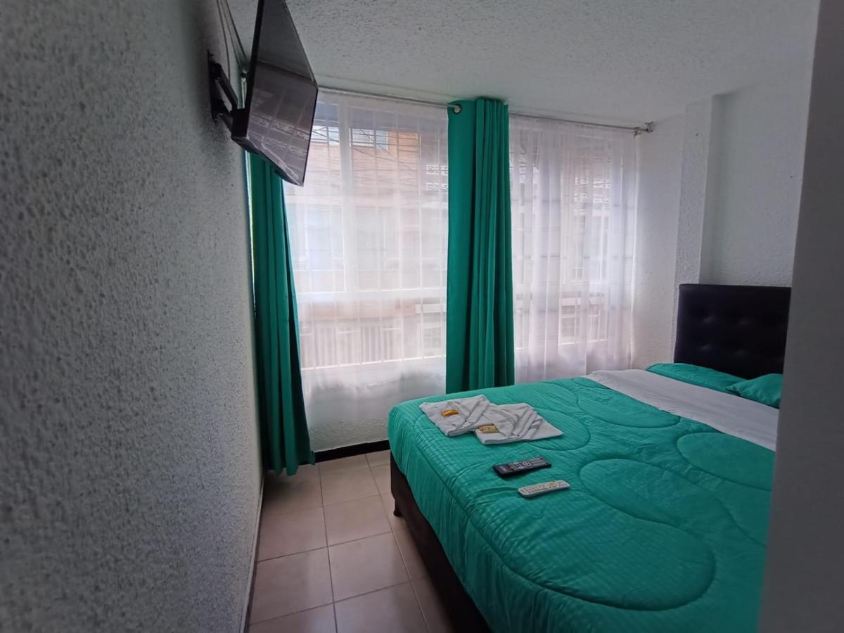 Hotel Bogota Airport Dorado Екстериор снимка